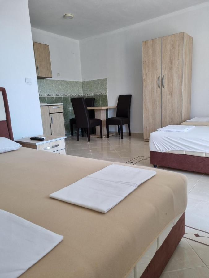 Apartmani Ani Бар Екстер'єр фото