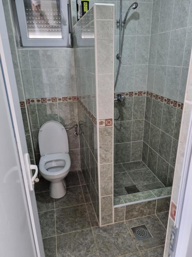 Apartmani Ani Бар Екстер'єр фото
