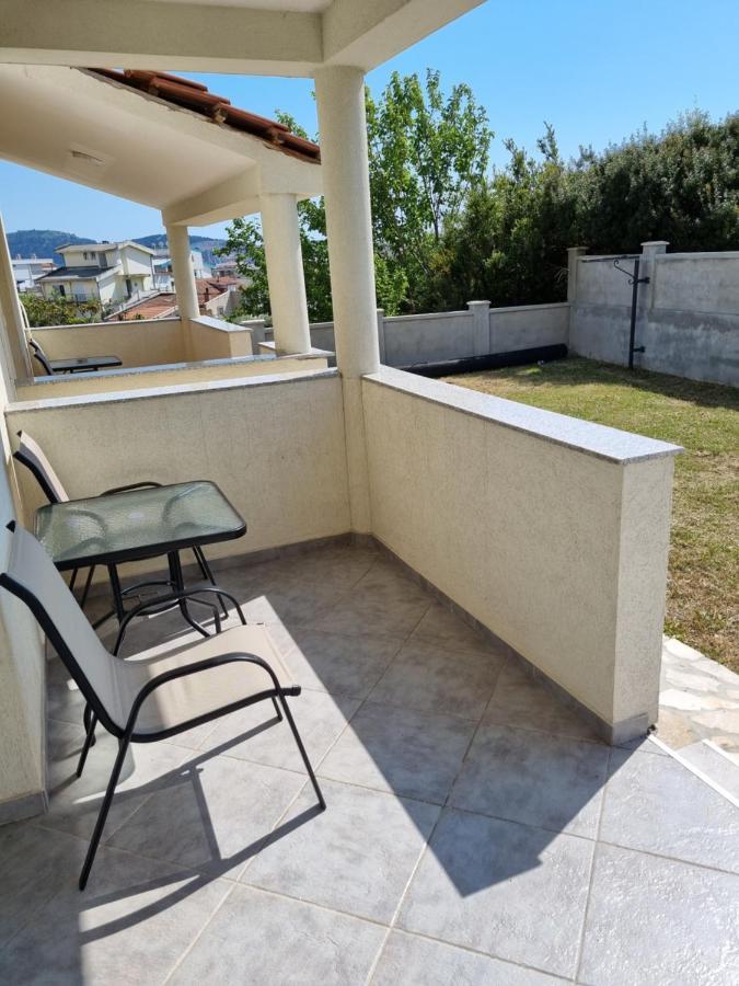 Apartmani Ani Бар Екстер'єр фото