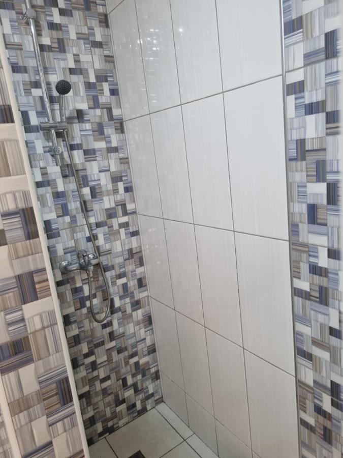 Apartmani Ani Бар Екстер'єр фото