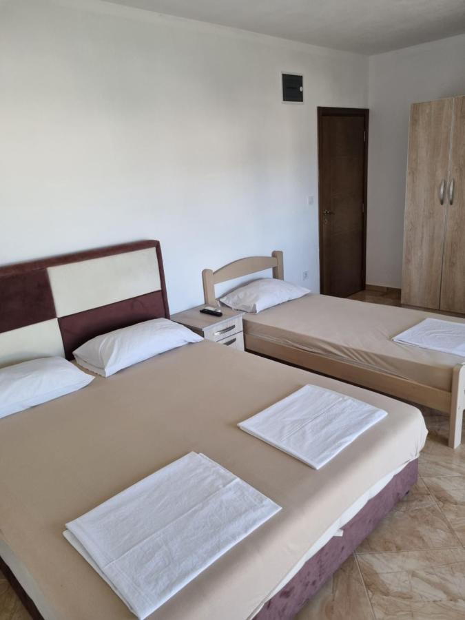 Apartmani Ani Бар Екстер'єр фото