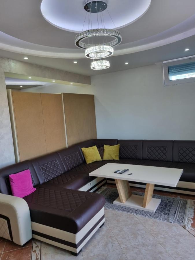 Apartmani Ani Бар Екстер'єр фото