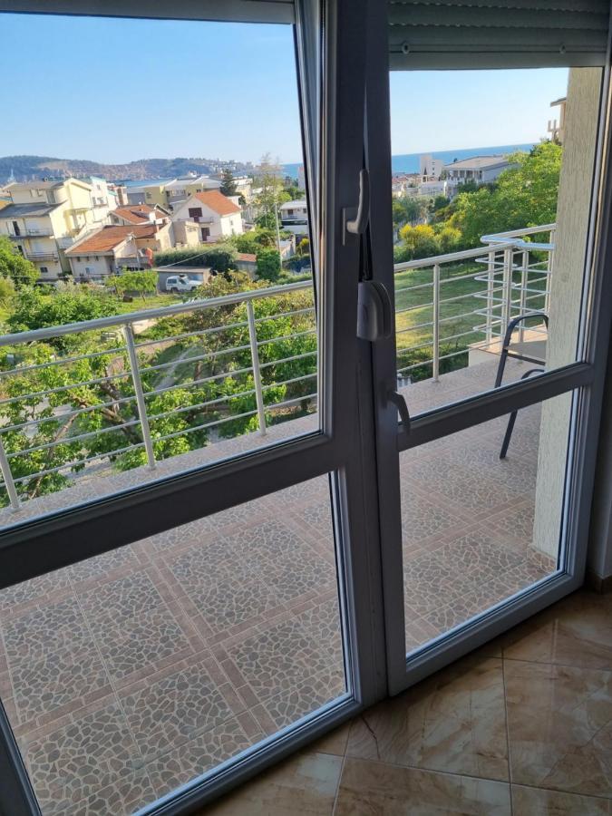 Apartmani Ani Бар Екстер'єр фото