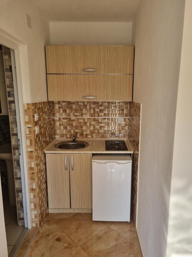Apartmani Ani Бар Екстер'єр фото